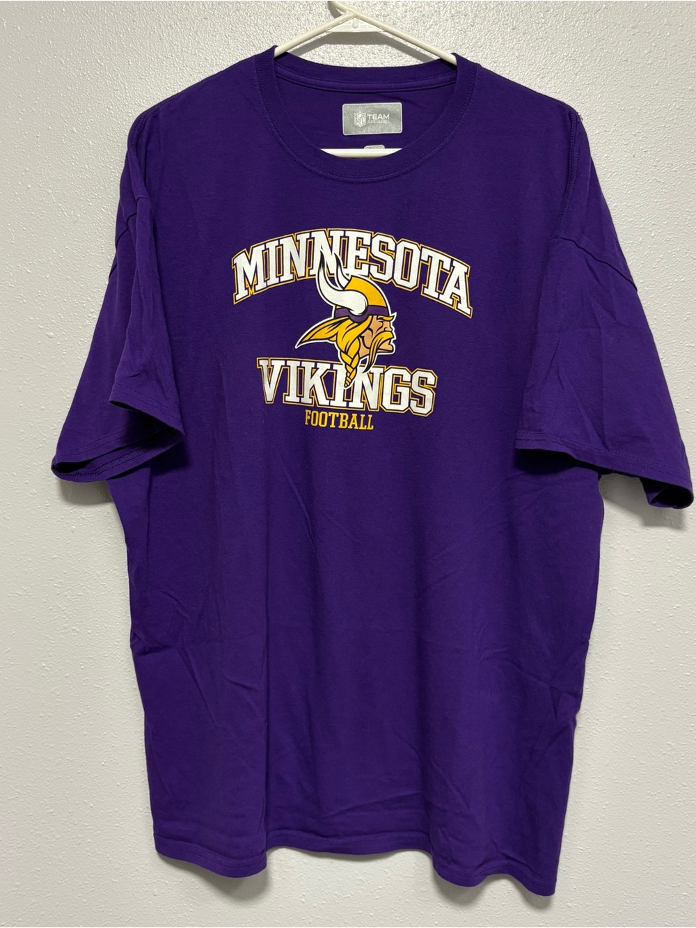 NFL Minnesota Vikings Purple Logo Tee with Gold Accent 2XL